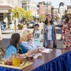 ¿Será por la organización de un musical en Stars Hollow? Por el atuendo de Rory tiene mucha pinta de que podría ser Hair.