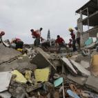 5c8b7a63240000f7054d94e7