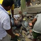 5c8b7a683b000002076daf00