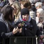 5c8ab6eb240000f404a38b4e