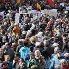 5c8ab6f02500000704c981cc