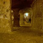 Otra de las ciudades subterr&aacute;neas que han marcado la historia de las ciudades actuales es la de Derinkuyu , una preciosa localidad turca que ha sufrido cambios bruscos en su historia y que se refleja en construcciones como &eacute;sta. Lo...