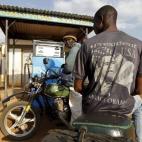 5c8a5768240000f404a2f669