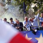 5c8a575420000043046f09cd