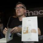 5c8b7e66360000e01c6d39ad