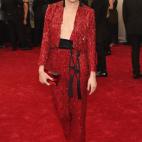 Sienna Miller, en la gala de 2015 La que fue la it girl de los dosmiles reapareci&oacute; en el panorama hace un par de a&ntilde;os, tanto en el cinematogr&aacute;fico como sobre las alfombras rojas. En la fiesta del Met adopt&oacute; la t...