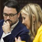 5c8aa7a223000004012370df