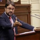 5c8aa7a3250000bd05817cb1