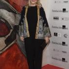 5c8b7fdf2000009d0370eb42