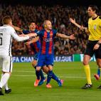 5c8ab0b62500005806818fb7