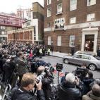 5c8acb5d230000040123b8be