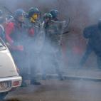 5c8ac2ff20000045046fb2d2