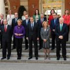 Foto de familia del Gobierno de Jos&eacute; Luis Rodr&iacute;guez Zapatero tras la remodelaci&oacute;n anunciada el 7 de abril de 2009.