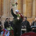 5c8aa7d7250000e203c96354