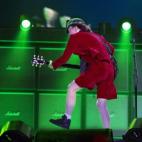 5c8aa7e22500000d04c96376