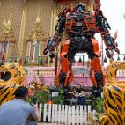 5c8abd3a2000009e046fa87b