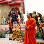 5c8abd3b20000043046fa87f