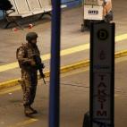 5c8b2d122500001304ca3b52