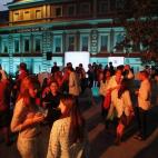 5c8af3dc240000f404a3f283