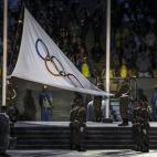 5c8b2ff32400004205a44dde