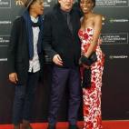 5c8aa9b2230000d5042375f8