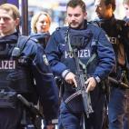 5c8ab17a230000d50423865e