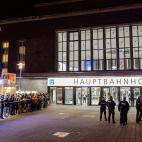 5c8ab17d2500001304c977ae