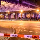 5c8ab193250000bd05819127