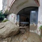 Las autoridades italianas han informado a &uacute;ltima hora del domingo que el balance de muertos por un deslizamiento de tierra en la isla de Isquia ha aumentado a siete, incluido un beb&eacute;.