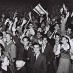 Celebraciones de jud&iacute;os en Tel Aviv, el 29 de noviembre de 1947, tras conocerse la resoluci&oacute;n 181 de la Asamblea de Naciones Unidas.