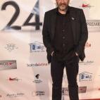 5c8a9e6e360000c81a6bb6f3