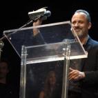 5c8a9e74360000a61b6bb70f