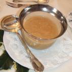 Es un acompa&ntilde;ante ideal para carne de cerdo o de cordero. Adem&aacute;s de manzana y mostaza necesitar&aacute;s nata, laurel, jengibre, whisky, nuez moscada y pimienta negra. Consulta la receta completa aqu&iacute;.