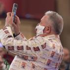 ¡Y con mascarilla a juego!