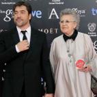 Subió a entregar un premio y aprovechó para echar pestes contra Wert. También reivindicó la lucha de la Sanidad Pública y en Twitter algunos usuarios criticaban que, pese a sus palabras de apoyo a la marea blanca, la Sanidad española no ...