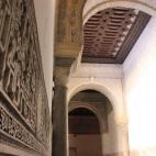 5c8a65f8260000e104fe4c97