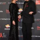 5c8b80a9360000ba1a6d3f6a