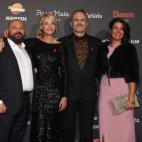 5c8b80b2230000dd0424e65b