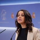 5f92c8ba240000e50b9ad3bc