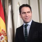 5f92bb5e240000e50b9ad39e