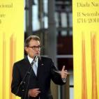 Artur Mas atiende a los medios en el primer acto del jueves de la Diada