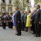 Mas y el Govern en la ofrenda a Casanova.