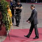 El presidente de la Generalitat, Artur Mas, durante la ofrenda floral celebrada el miércoles por la noche en el Fossar de les Moreres, espacio emblemático del independentismo catalán.