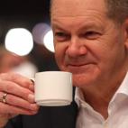 61e1746f260000b7ee3d2b9e