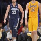 5c8a4b6f360000ba1a6b4a6e