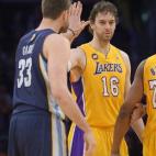 5c8a4b6f250000520680f50a