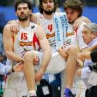 5c8a4b79240000f404a2e565