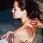 5c8a7609230000d5042321d3