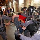 6098d007210000a9577f11d0