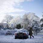 5c8b80a3230000040124e63b